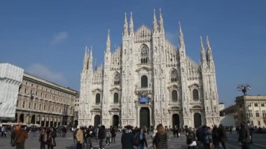 Milan İkili, İtalya.