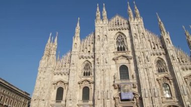 Milan İkili, İtalya.