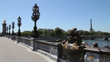 alexandre III Köprüsü, paris ve Eyfel Kulesi