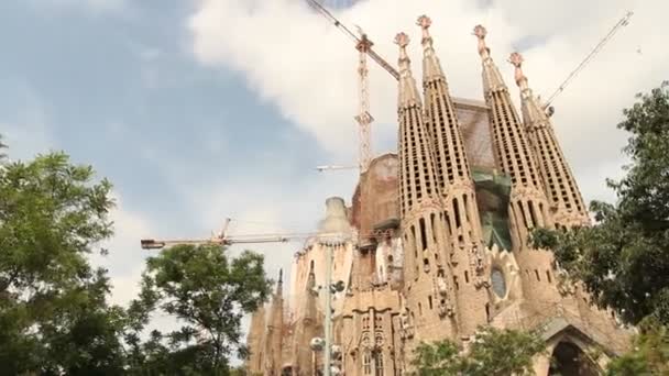 La Sagrada Familia Kathedrale — Stockvideo