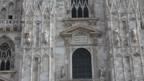 Duomo van Milaan, Italië — Stockvideo