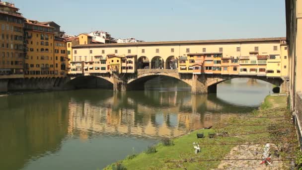 Ponte vecchio, Florencie — Stock video