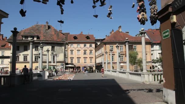 Ayakkabıcılar köprü, ljubljana — Stok video