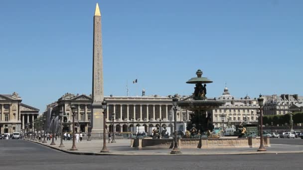 Fontänen på place de la concorde, paris — Stockvideo