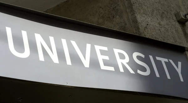 Üniversite