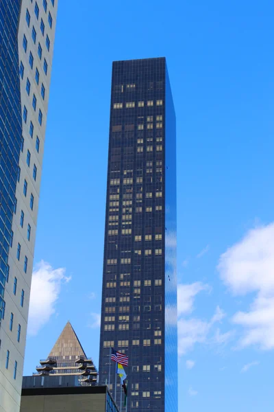 Wolkenkrabber in new york stad — Stockfoto