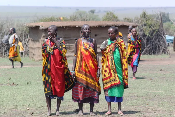 Masai kadın şarkı — Stok fotoğraf