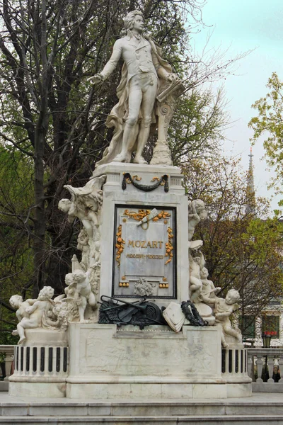 Mozart memorial - Wien — Stockfoto