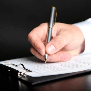 Finans sözleşme imzalama