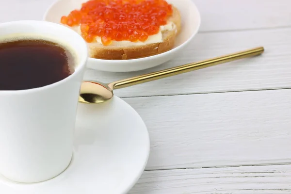 Deluxe Breakfast Coffee Canapes Red Caviar — стоковое фото
