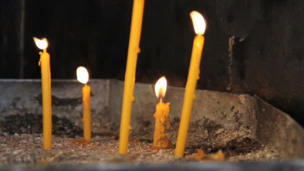 Orthodoxe wax kaars — Stockvideo