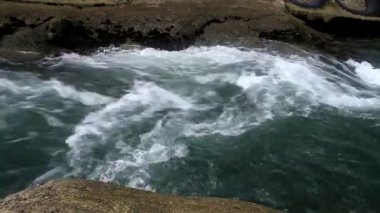 gülümseme doğal nehir