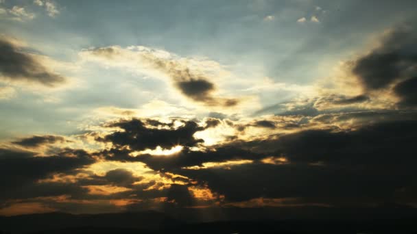 Pôr do sol tempo nuvens lapso — Vídeo de Stock