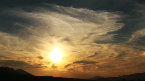 Atardecer tiempo lapso nubes — Vídeos de Stock