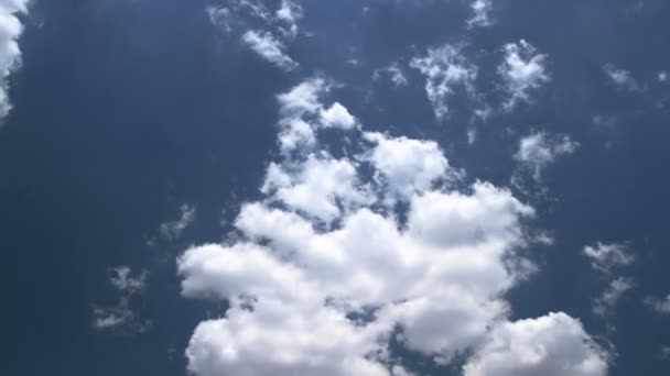 Blå himlen moln tidsinställd — Stockvideo