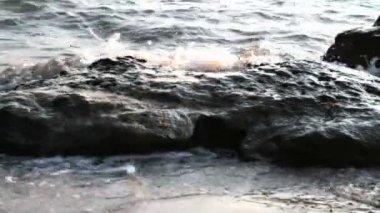 Dalga sayısı dalga kaya