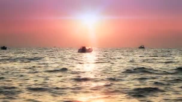 Oro tramonto onda del mare — Video Stock