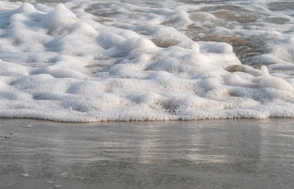 Hullám Fröccsenés Tenger Strand Makro Közelről — Stock Fotó