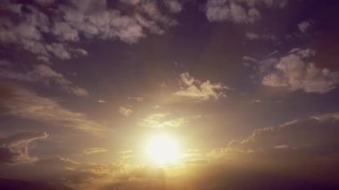 Gün batımı güneş ışınları zaman aşımı 4k