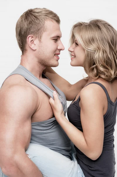 Portrait of a young couple — Stock Photo, Image