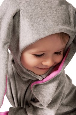 çocuk ile tavşan takım elbise