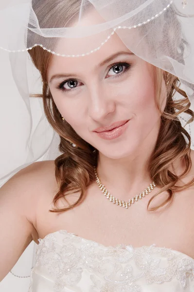 Young bride — Stock Photo, Image