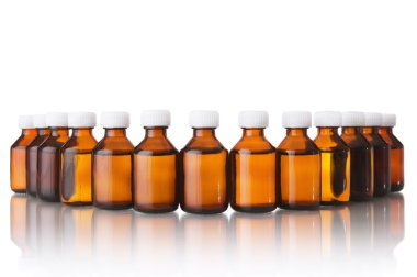 satır Tıp Şişeler