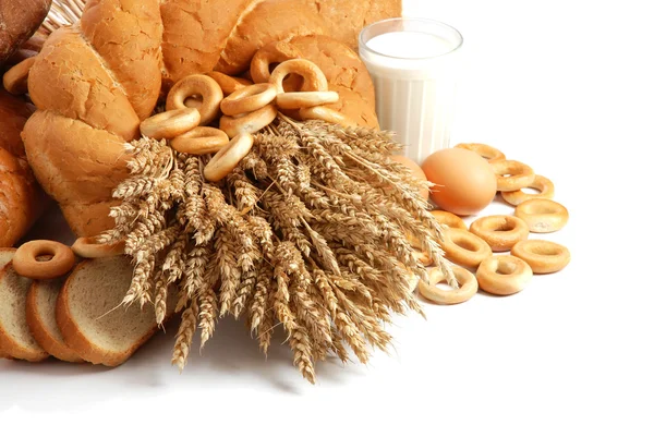 Пшениця, хліб, молоко та яйця — стокове фото