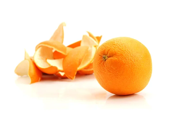 Orange and peels — Stock Photo, Image