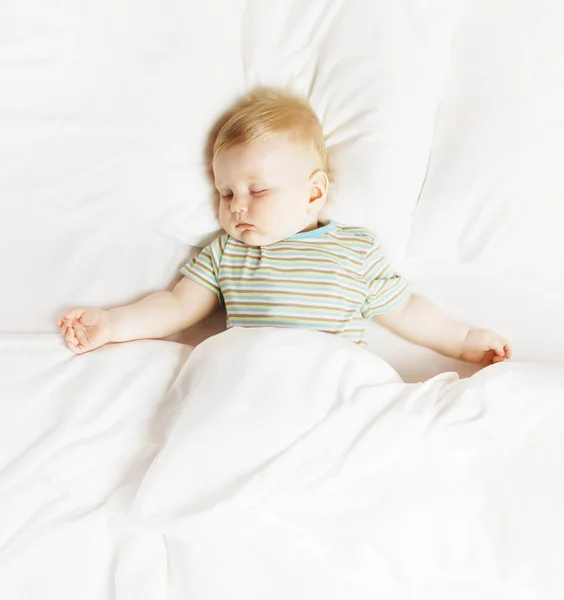 Spící chlapec — Stock fotografie
