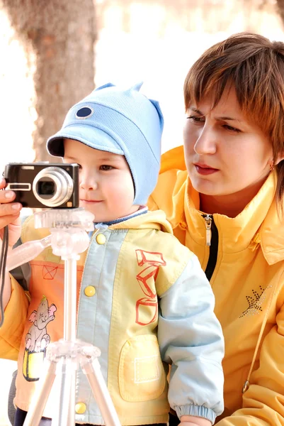 Madre y el niño fotografía —  Fotos de Stock