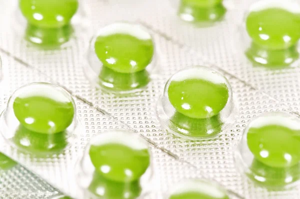 Gröna tabletter — Stockfoto