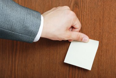 adam gözyaşları off etiket