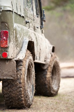 aşırı offroad araba