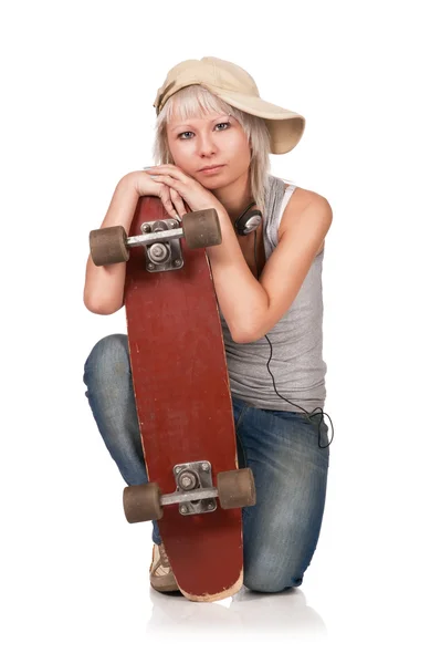 Meisje met skateboard — Stockfoto