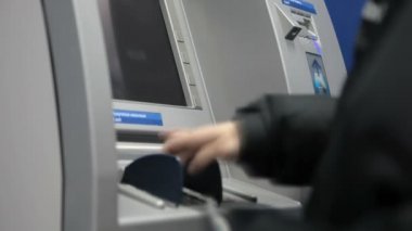 ATM nakit çıkışı