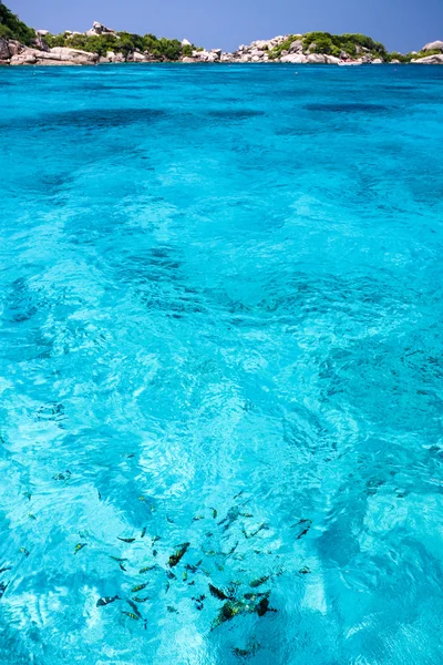 Piękne morze na tropikalnej wyspie koh lipe — Zdjęcie stockowe
