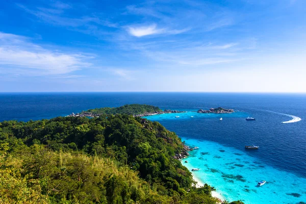 Aerial view of a beach from viewpoint of similan island — Stock Photo, Image