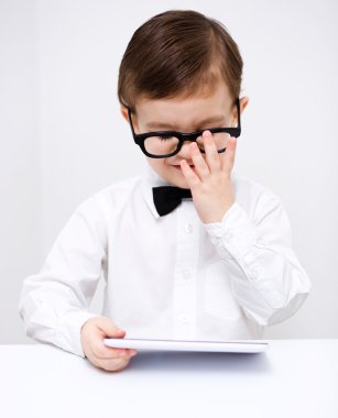 Çocuk tablet kullanma