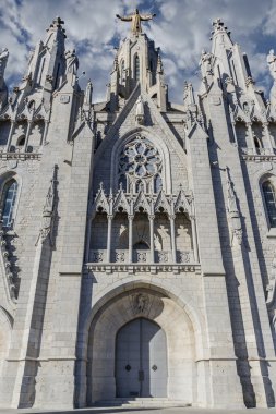 Tibidabo. İsa heykelinin barcelona