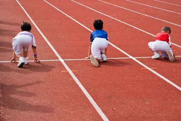 Corrida de crianças — Fotografia de Stock