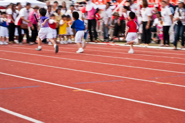 子供たちのレース — ストック写真