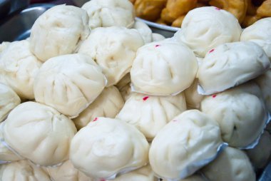 buharda pişmiş hamur tatlısı