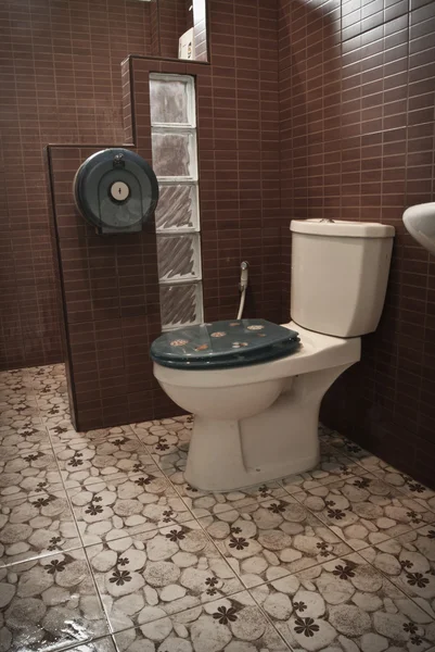 Spola toaletten — Stockfoto