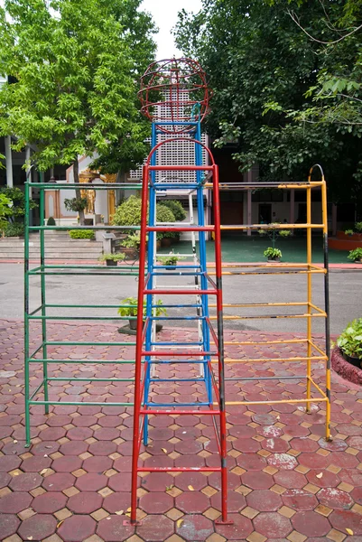 Parque infantil para crianças — Fotografia de Stock