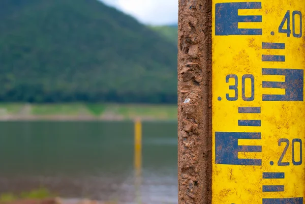 Medición de los niveles de agua — Foto de Stock