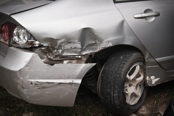 Details über Auto-Kopf bei Unfall Stockfoto