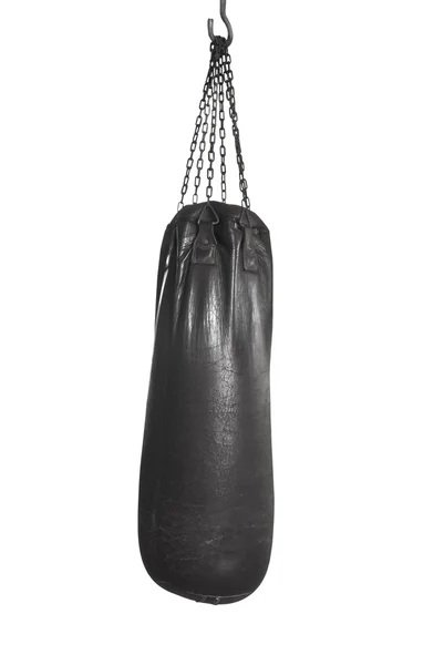 Boxning väskor hängande — Stockfoto