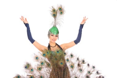 Tavus kuşu tüyü ve yeşil elbise burlesque dansçı