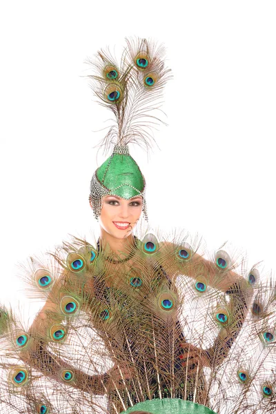 공작의 깃털 녹색 드레스와 해 학적인 댄서 — 스톡 사진